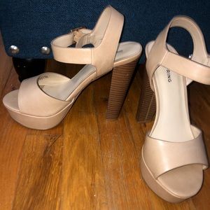 Nude platform heel